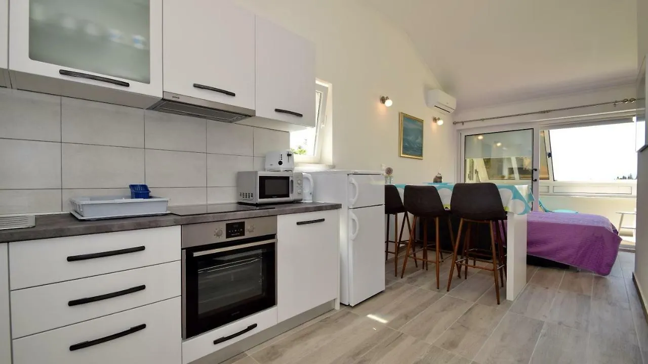 Apartman M&B Volosko 0*,  Croazia